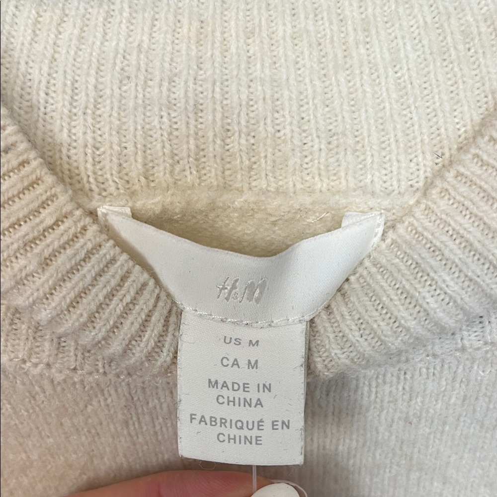 H&M Color Block Sweater - Picture 2 of 4